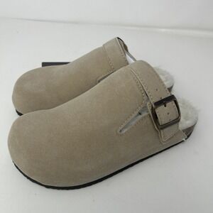Gvimenos Women's Suede Clogs Mules Size 5 Beige Shearling Lined Buckle Strap NWT